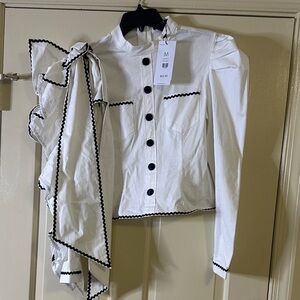 AKIRA White and Black Button-Up Blouse